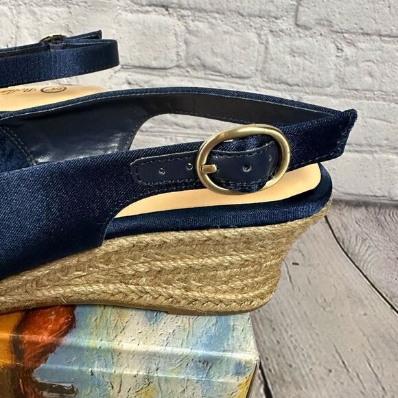 Bella Vita Women’s Kimora Wedge Espadrille Sandals Navy Thai Silk 10M NEW - Picture 7 of 13